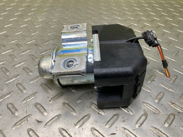 04 05 06 07 Bentley Continental GT Battery Discharge Relay Module OEM 3D0919083