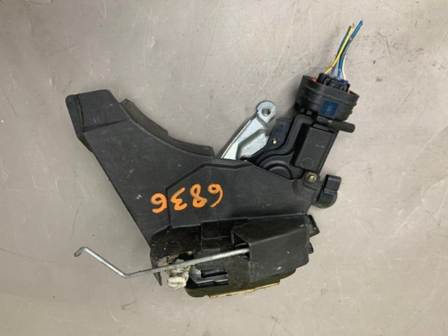 97 98 99 Lexus ES300 Front Right Passenger Side Door Lock Latch Actuator OEM