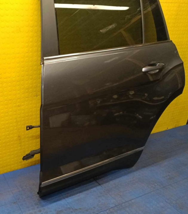 18 19 20 21 22 VW ATLAS Rear Left Door Shell OEM 3CN833055J