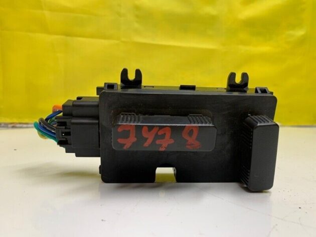 02 03 04 05 06 Cadillac Escalade Front Passenger Side Power Seat Switch OEM