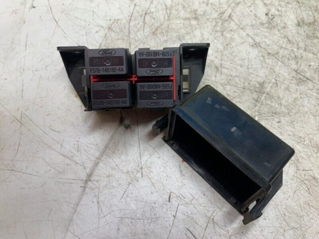 1999 2000 2001 2002 Ford Mustang Interior Cabin Under Dash Fuse Relay Box OEM