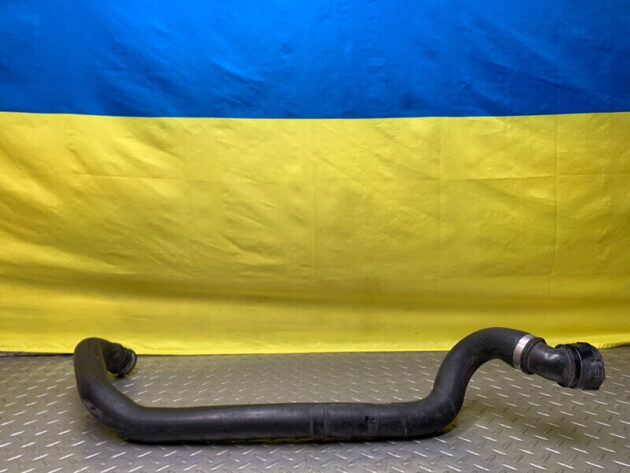 07 08 09 10 Porsche Cayenne Coolant hose lines OEM 7L5122101F