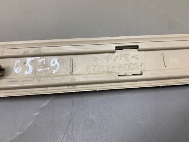 03 04 05 06 Lexus GX470 Front Driver Left Side Door Sill Scruff Trim Plate Cover