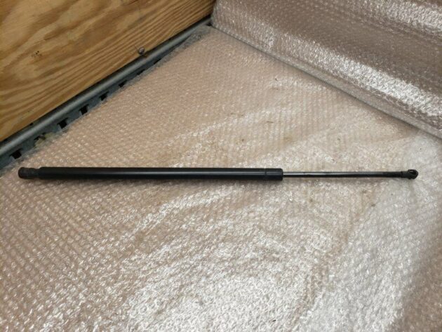 05 06 07 08 09  Nissan Armada Drivers Rear LH Side Liftgate Lift Support OEM