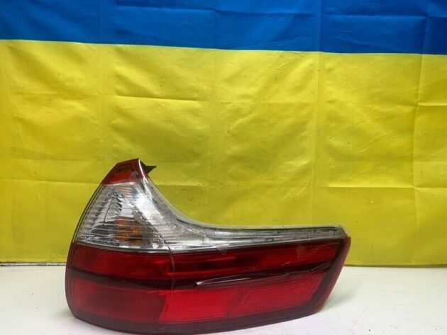 15 16 17 Toyota Sienna Right Passenger Side Outer Tail Light Taillight