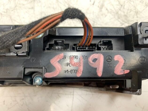 06 07 08 09 Mercedes-Benz CLK350 Hazard ESP Heated Seat Switch Panel OEM