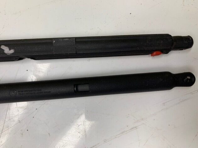 09 08 07 06 05 04 Mercedes-Benz W209 CLK350 Hood Shock Strut Left & Right PAIR