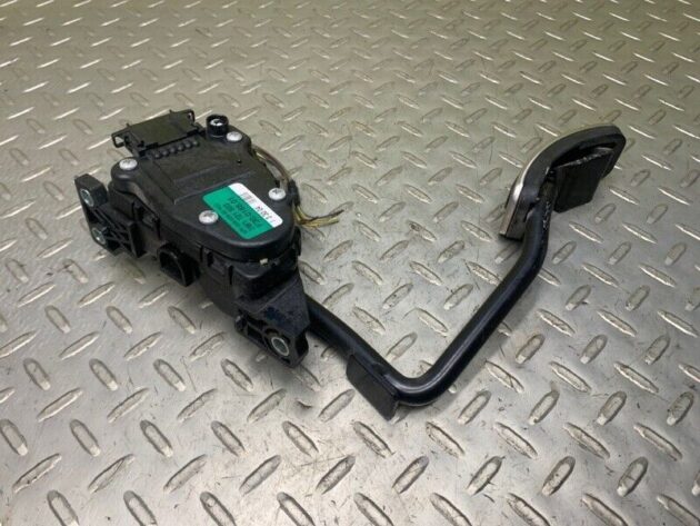 05 06 07 08 09 10 Bentley Continental GT Gas Acceleration Pedal OEM 3W1721503A