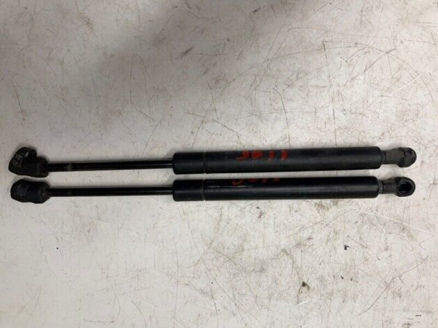 2005 05 Nissan Armada Titan Right & Left  Side Hood Lift Support Shocks RAIR OEM