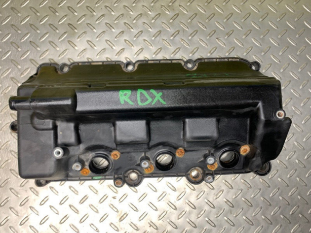 14 15 16 17 18 19 20 Acura RDX 3.5L Front Valve Cover OEM 123105G0A00