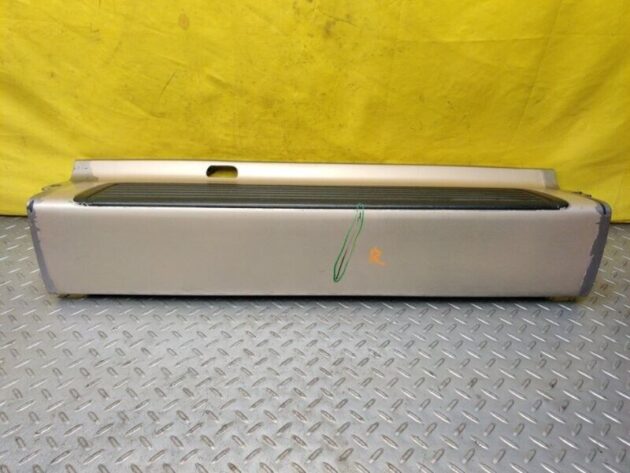 93 94 95 96 97 LEXUS LX450  Rear bumper center cover OEM 5235060900