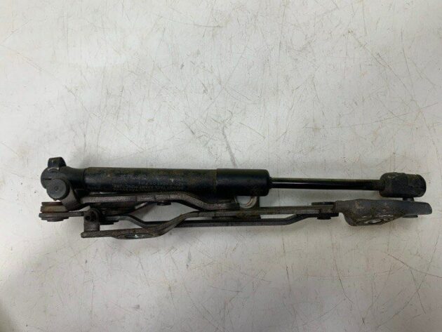 06 07 08 09 Mazda 3 Trunk Lid Hinge Shock Assembly Right OEM BN8V52710C