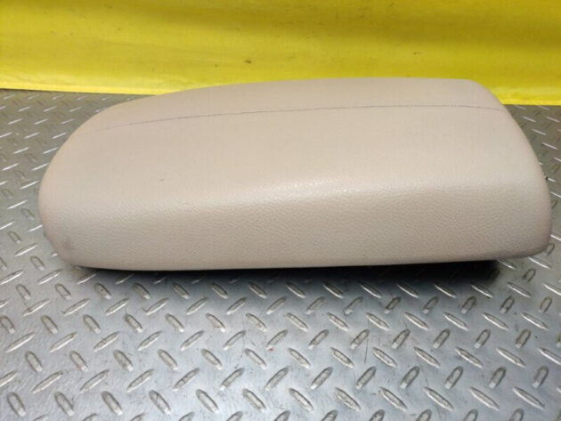 09 10 11 12 13 Kia Sorento Center Console Armrest Lid Cover OEM 846602P000J7