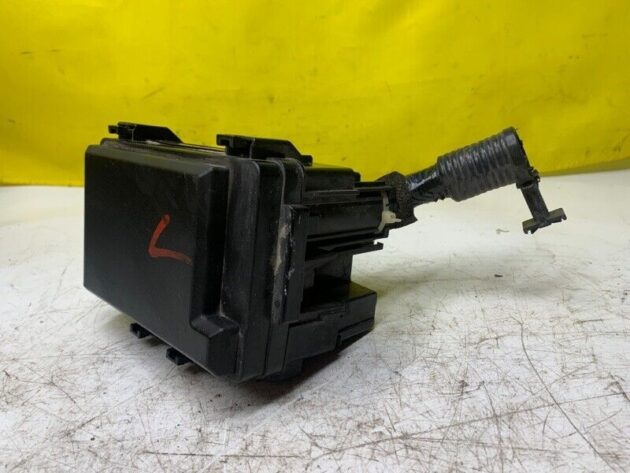 07 08 09 10 11 12 13 Acura MDX 3.7L Under Hood Fuse Relay Box Left Side OEM