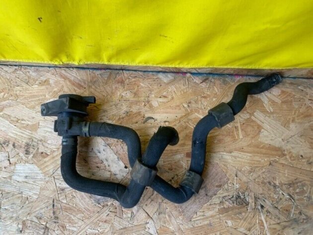 05 06 07 Bentley Continental GT 6.0L Engine Coolant Water Pump Hose Line OEM