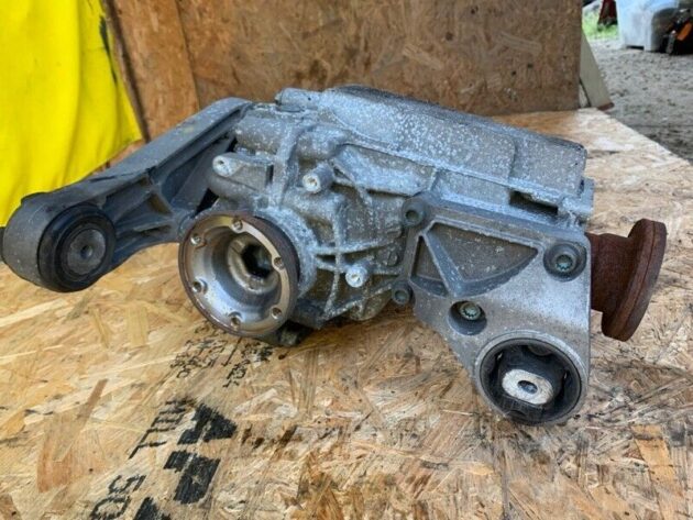 05 06 07 08 Bentley Continental GT Rear Axle Differential Carrier OEM 08Y500043E