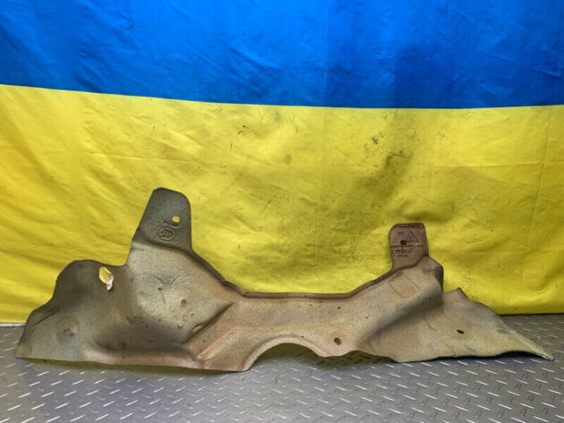 16 17 18 19 20 21 Porsche Panamera Exhaust heat shield OEM