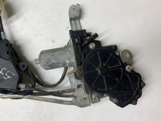 06 07 08 09 Lexus LS460 Front Left Driver Side Power Door Latch Lock Actuator