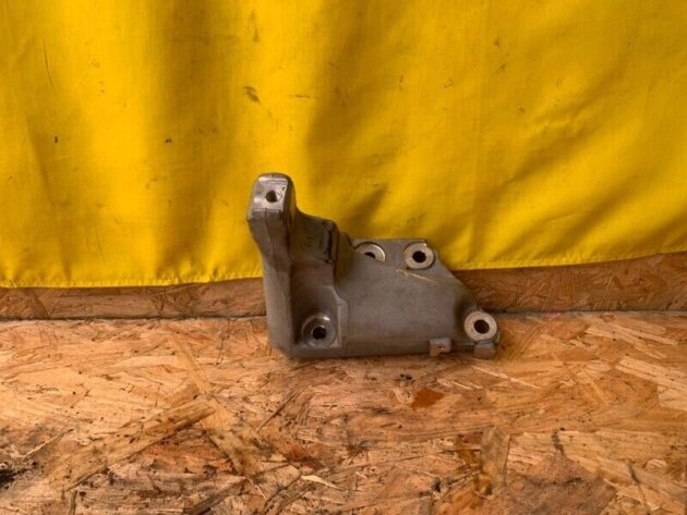 16 17 18 Acura RDX  Engine Mount Bracket OEM  50610-TA1-A00