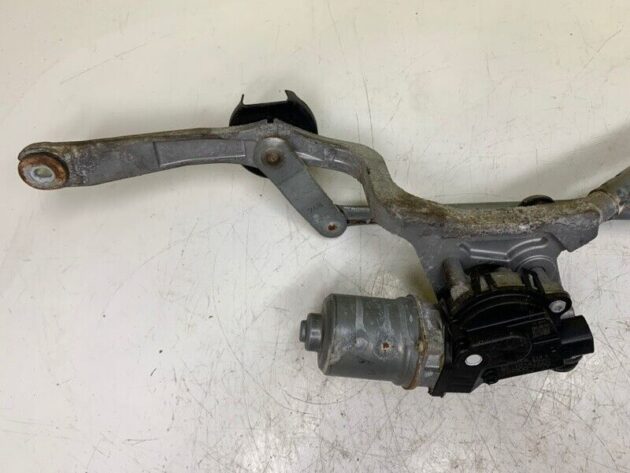 16 17 18 19 Toyota Prius Front Windshield Wiper Linkage Transmission Motor OEM