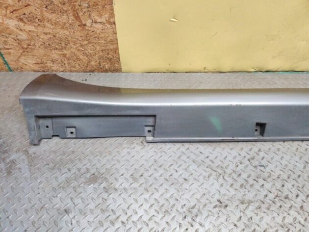 11 12 Infiniti M37 M35h M56 Right Rocker Panel Skirt Molding OEM 768501MA0A