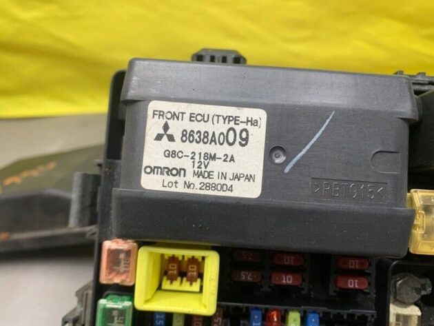 09 10 11 12 Mitsubishi Galant Under Hood Fuse Relay Box Assembly OEM