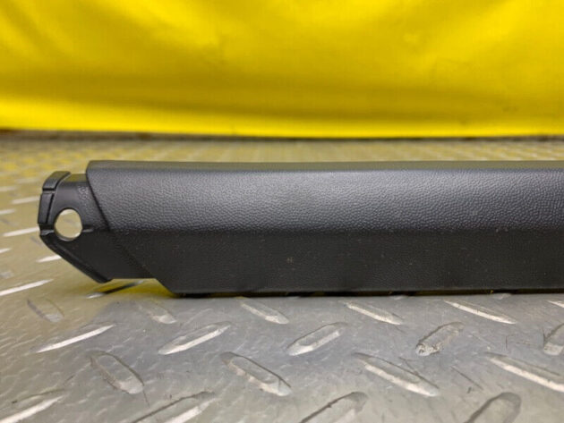 12 13 14 Porsche Cayenne Rear Left Driver Door Sill Scuf Plate Molding Trim OEM