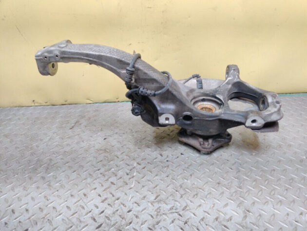 16 17 18 19 20 21 Porsche Panamera Front right steering knuckle OEM