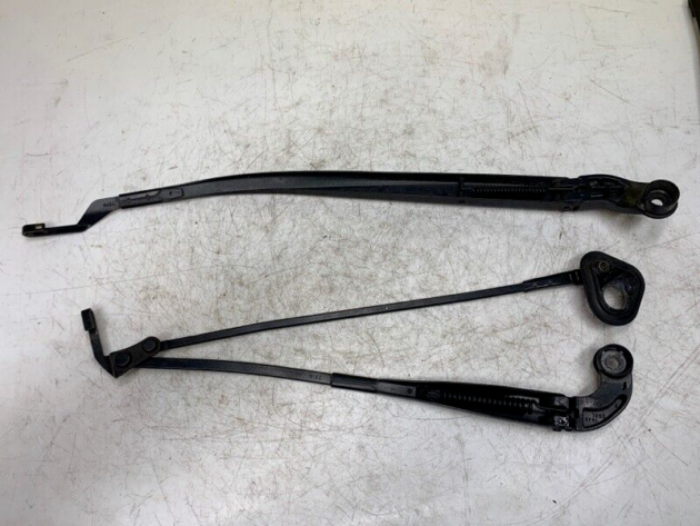 07 08 09 10 11 12 Lexus LS460 Front Left & Right Windshield Wiper Arms OEM