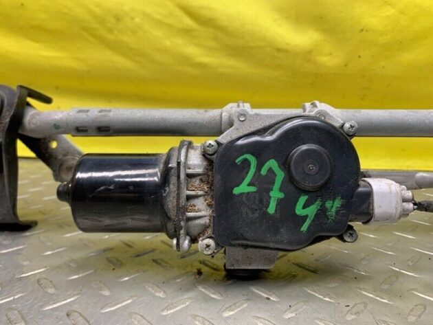 14 15 16 17 18 Mazda 3 Front Windshield Wiper Motor & Linkage OEM BJS7-67-37XB