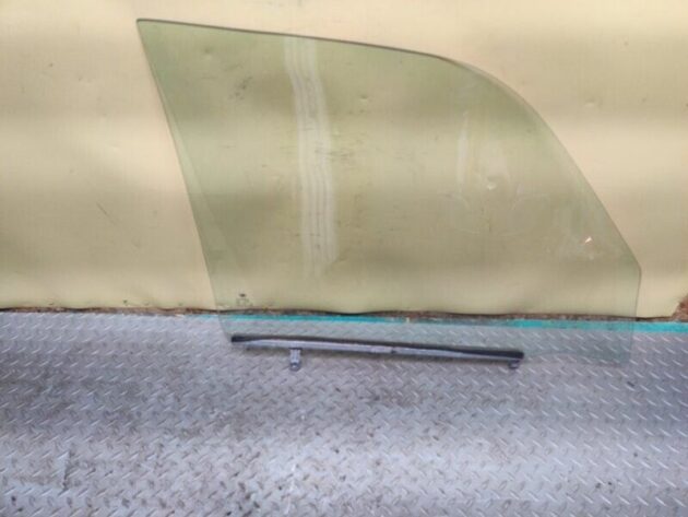 96 97 98 Lexus LX450 FJ80 J80 FZJ80 Front Left Door Window Glass OEM 6811260060