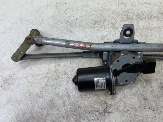 02 2003 2004 2005 Volkswagen Jetta Front Windshield Wiper Motor W/Regulator OEM