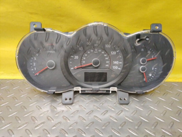 09 10 11 12 Kia Sorento Speedometer Instrument Cluster 171K Miles OEM 940011U020