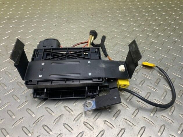 05 06 07 08 09 10 Bentley Continental GT BatteryFuse Box OEM 3W0937506A