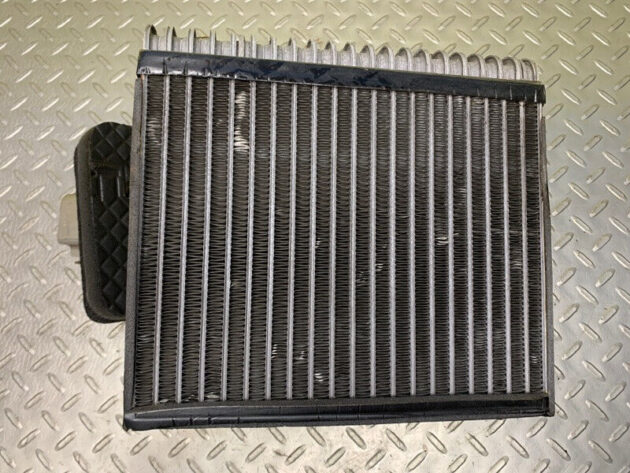 07 08 09 10 Porsche Cayenne A/c evaporator core OEM 7H1820101E