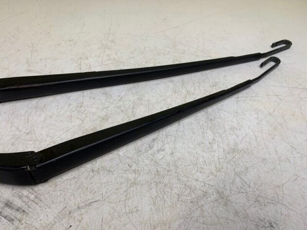 06 05 04 03 02 BMW X5 Driver Left & Passenger Right Windshield Wiper Arm PAIR