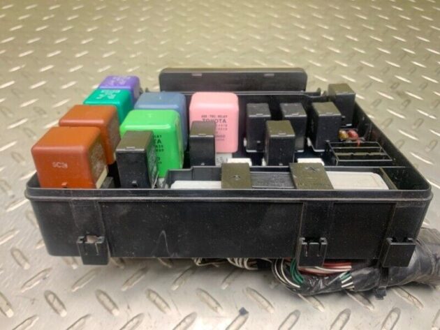 01 02 03 04 05 06 07 08 09 10 Lexus SC430 Fuse Relay Box OEM 8274224010