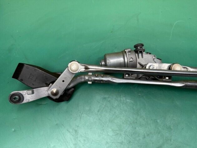 17 18 19 20 21 Mazda CX5 CX-5 Windshield Wiper Motor W/Transmission OEM