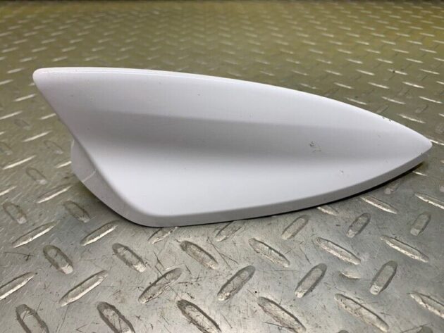 20 21 22 Cadillac Ct5 Shark Fin Roof Antenna OEM 84746001