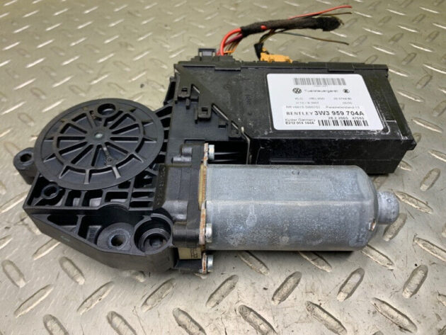 05 06 07 08 09 10 Bentley Continental GT Rear Right Quarter Window Motor OEM