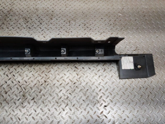 19 20 21 22 23 Ford Transit Connect Rear Right Rocker Panel Skirt Molding OEM