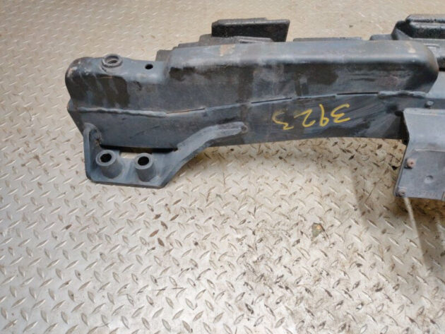 04 05 06 07 08 09 10 Porsche Cayenne Bumper Reinforcement Trailer Coupling OEM