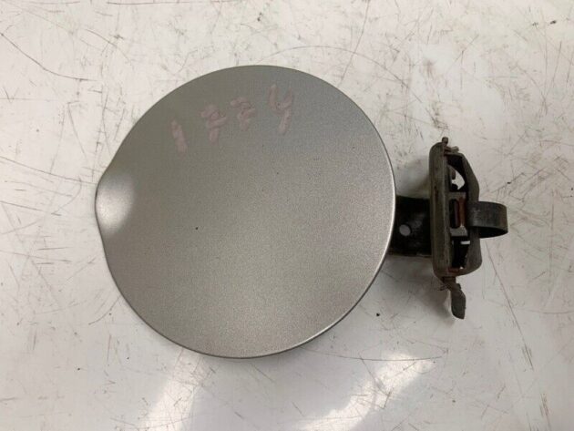 03 04 05 06 Lincoln Navigator Fuel Filler Door Lid OEM