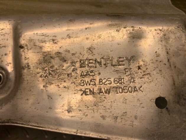 05 06 07 08 Bentley Continental Flying Spur Catalyst Heat Shield OEM 3W5825681A