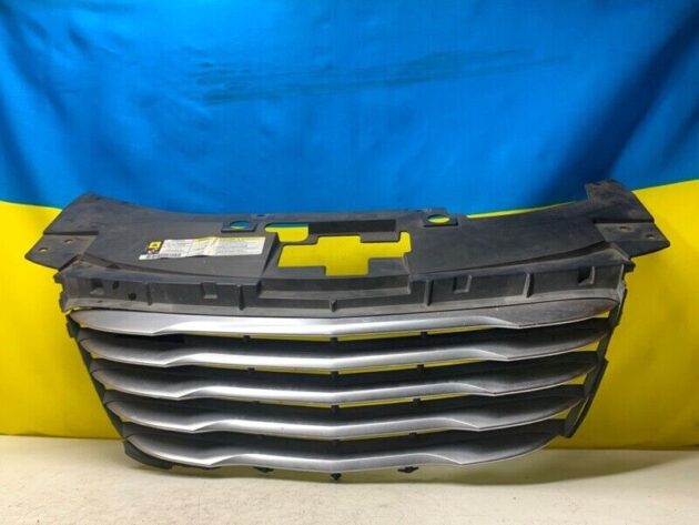 11 12 13 14 Chrysler 200 Front UPPER Bumper Grille Grill OEM