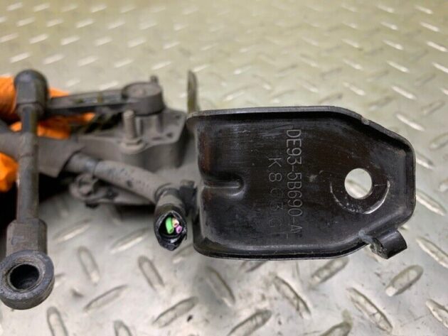 16 15 14 13 Lincoln MKS Rear Left Suspension Height Level Sensor OEM DE935B690A