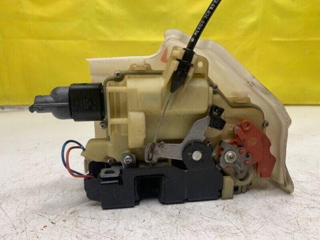 09 08 07 06 Volkswagen Jetta Front Passenger Side Door Latch Lock Actuator OEM