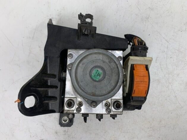 15 16 17 Jeep Renegade ABS Anti Lock Brake Pump Module OEM 52029708