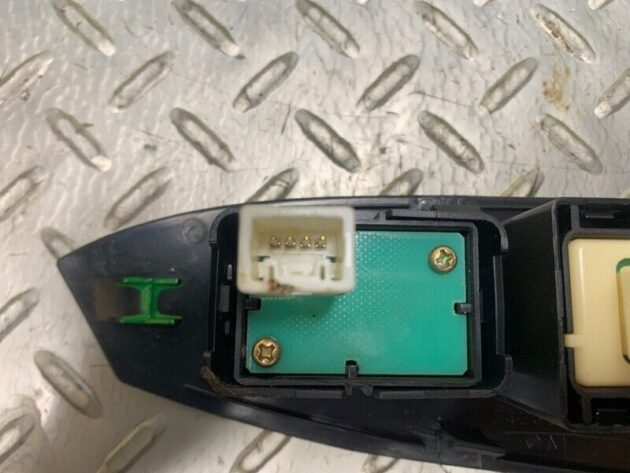 01 02 03 04 05 06 07 08 Lexus SC430 Front Right Passenger Side Window Switch OEM