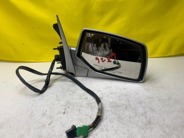 2006 06 Cadillac SRX Passenger Right Side View Mirror Power OEM 10398144